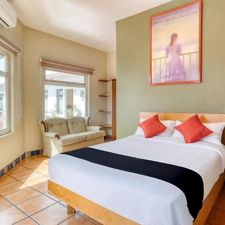 Hotel Arana Tonala Ngoại thất bức ảnh