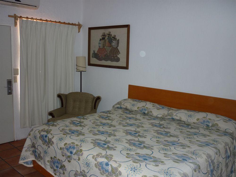 Hotel Arana Tonala Ngoại thất bức ảnh