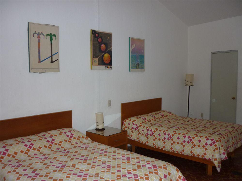 Hotel Arana Tonala Ngoại thất bức ảnh