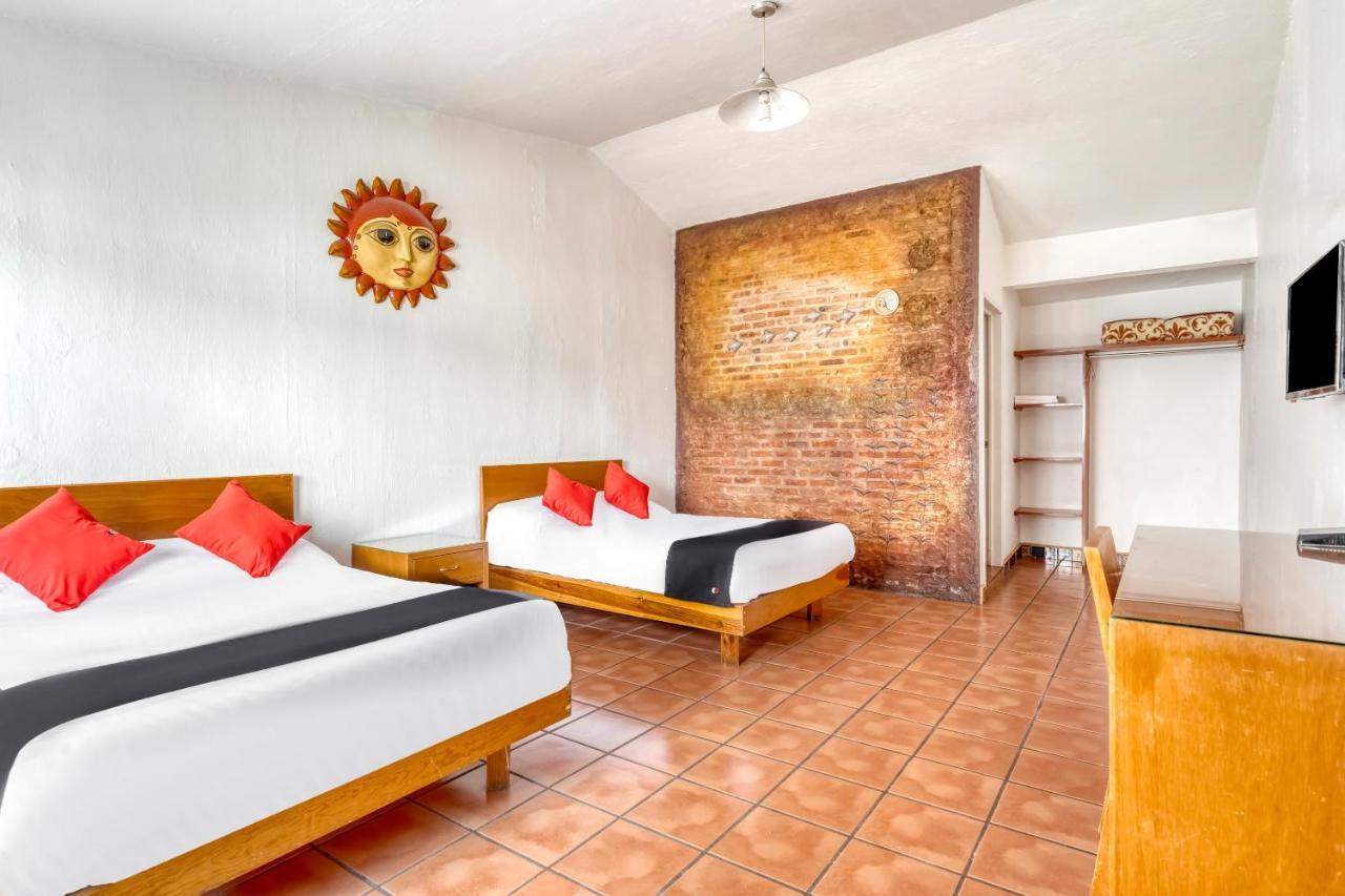 Hotel Arana Tonala Ngoại thất bức ảnh